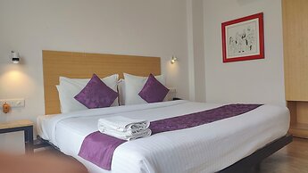 Mavens Orange Artemis Hospital Road