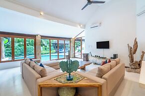 Villa Aveli Seminyak by Best Deals Asia Hospitality