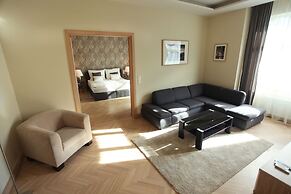 Dfive Apartments - Splendor