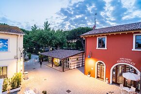 Club Del Sole Viareggio Family Collection