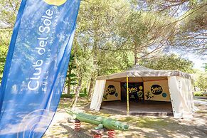 Club Del Sole Viareggio Family Collection