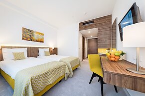 Hotel Garden Hill