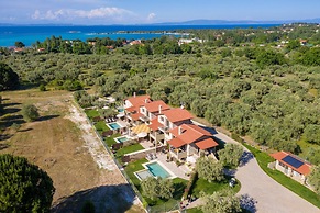 Five Senses Luxury Villas