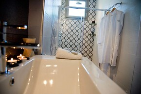 Five Senses Luxury Villas