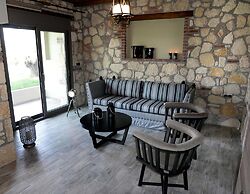 Five Senses Luxury Villas