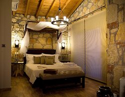 Five Senses Luxury Villas