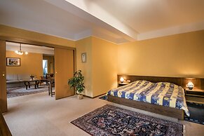 Hotel-Restaurant Le Cigalon