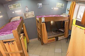 Reshetnikov Hostel