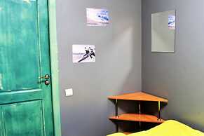 Reshetnikov Hostel