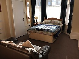 Sunny Lodge Guest House