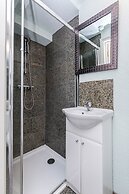 Watford General Suites