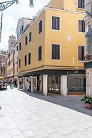 Grifoni Boutique Hotel