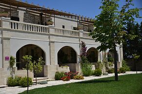 Le Scuderie - Castello Monaci