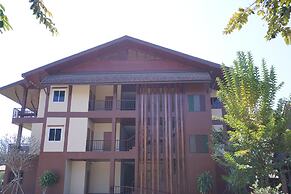 Chiang Khan Hill Resort