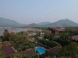 Chiang Khan Hill Resort
