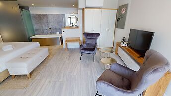 Valeni Boutique Hotel