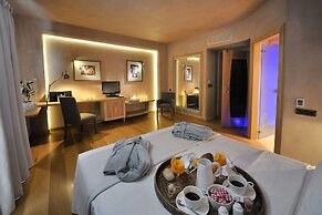 Valeni Boutique Hotel