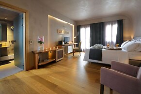 Valeni Boutique Hotel