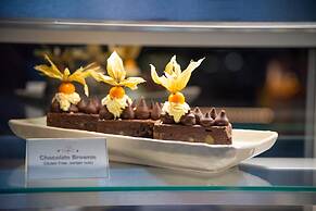 Crowne Plaza London Heathrow T4 by IHG