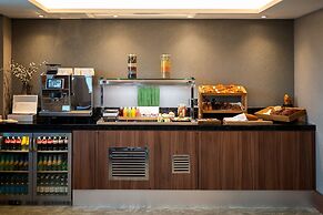 Crowne Plaza London Heathrow T4 by IHG