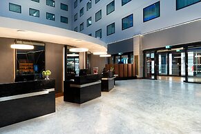 Crowne Plaza London Heathrow T4 by IHG
