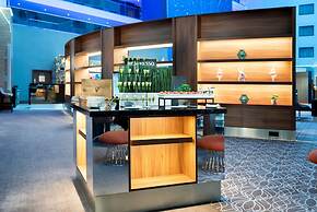 Crowne Plaza London Heathrow T4 by IHG