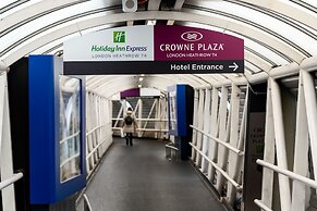 Crowne Plaza London Heathrow T4 by IHG