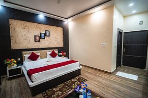Hotel Mariya International