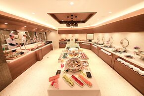 Shimobe Hotel