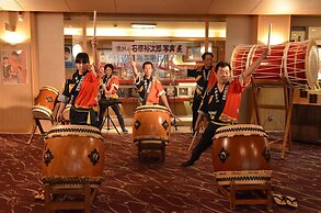 Shimobe Hotel