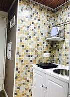 E-Home Self-Service Apartment