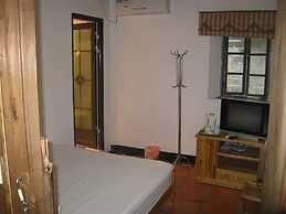 Nanjing Tulou Qingdelou Inn