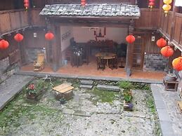 Nanjing Tulou Qingdelou Inn