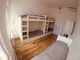 LOVECROATIA - Hostel