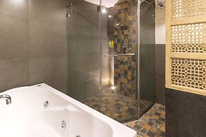 Infiniti Hotel & Spa