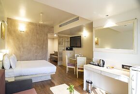 Infiniti Hotel & Spa