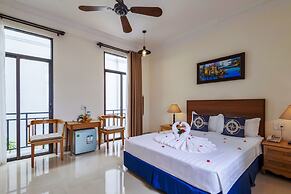 Santa Sea Villa Hoi An