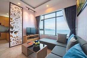 Handy Beachfront Apartment