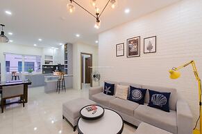 Handy Beachfront Apartment