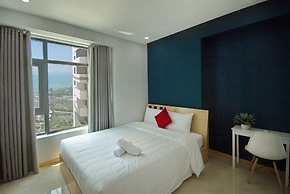 Handy Beachfront Apartment