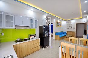 Handy Beachfront Apartment