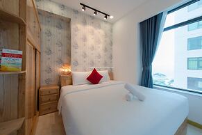 Handy Beachfront Apartment