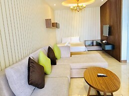 Handy Beachfront Apartment