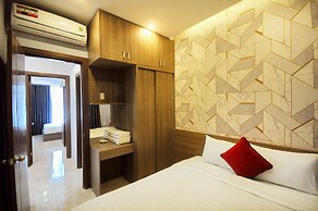 Handy Beachfront Apartment