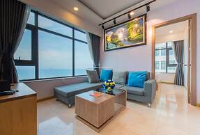 Handy Beachfront Apartment