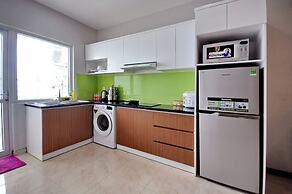 Handy Beachfront Apartment