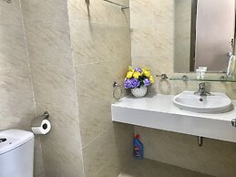 Handy Beachfront Apartment