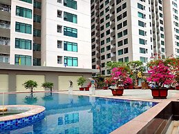 Handy Beachfront Apartment