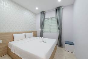 Handy Beachfront Apartment