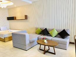 Handy Beachfront Apartment